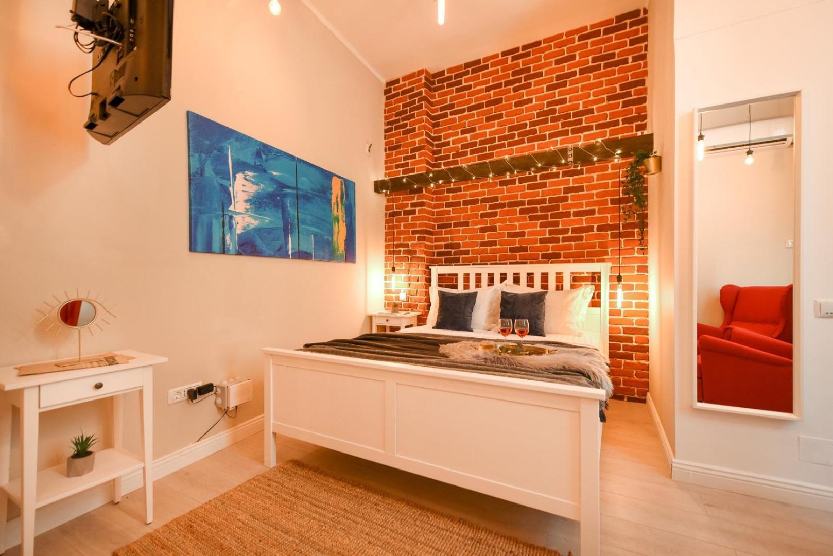 Elegant Studio - Urban Escape In Bucureşti Exterior foto